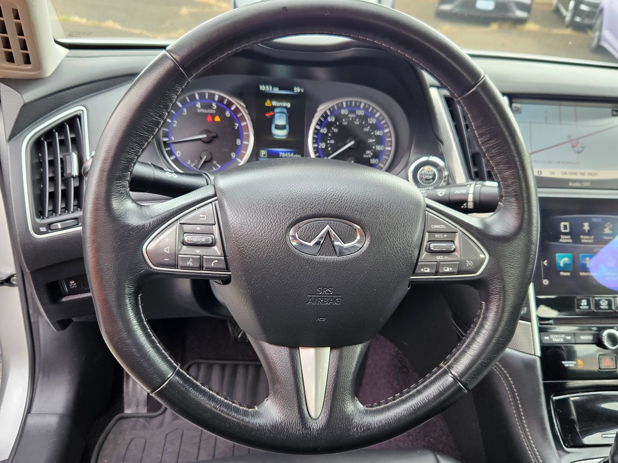 Used 2017 INFINITI Q50 Signature Edition w/ All Weather Package (L93) AWD/4WD image 13