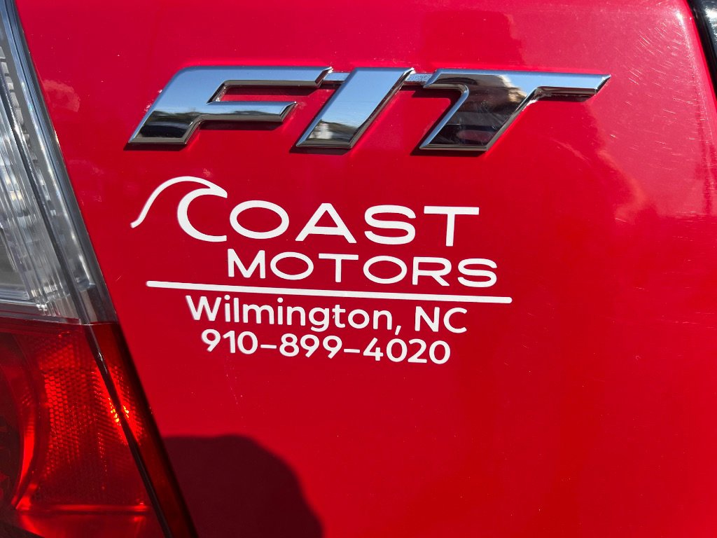 Used 2013 Honda Fit Sport image 38