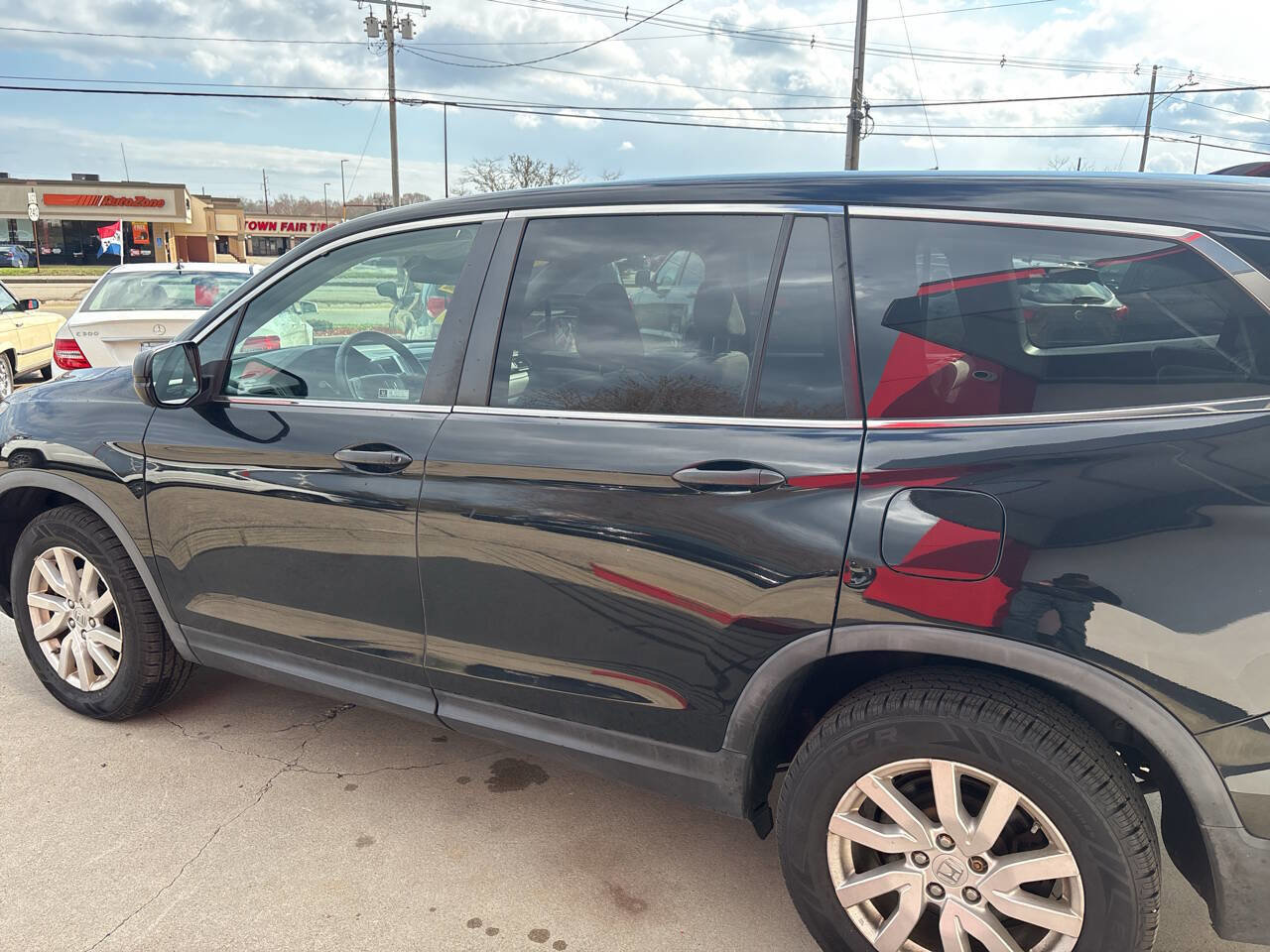 Used 2019 Honda Pilot LX image 7