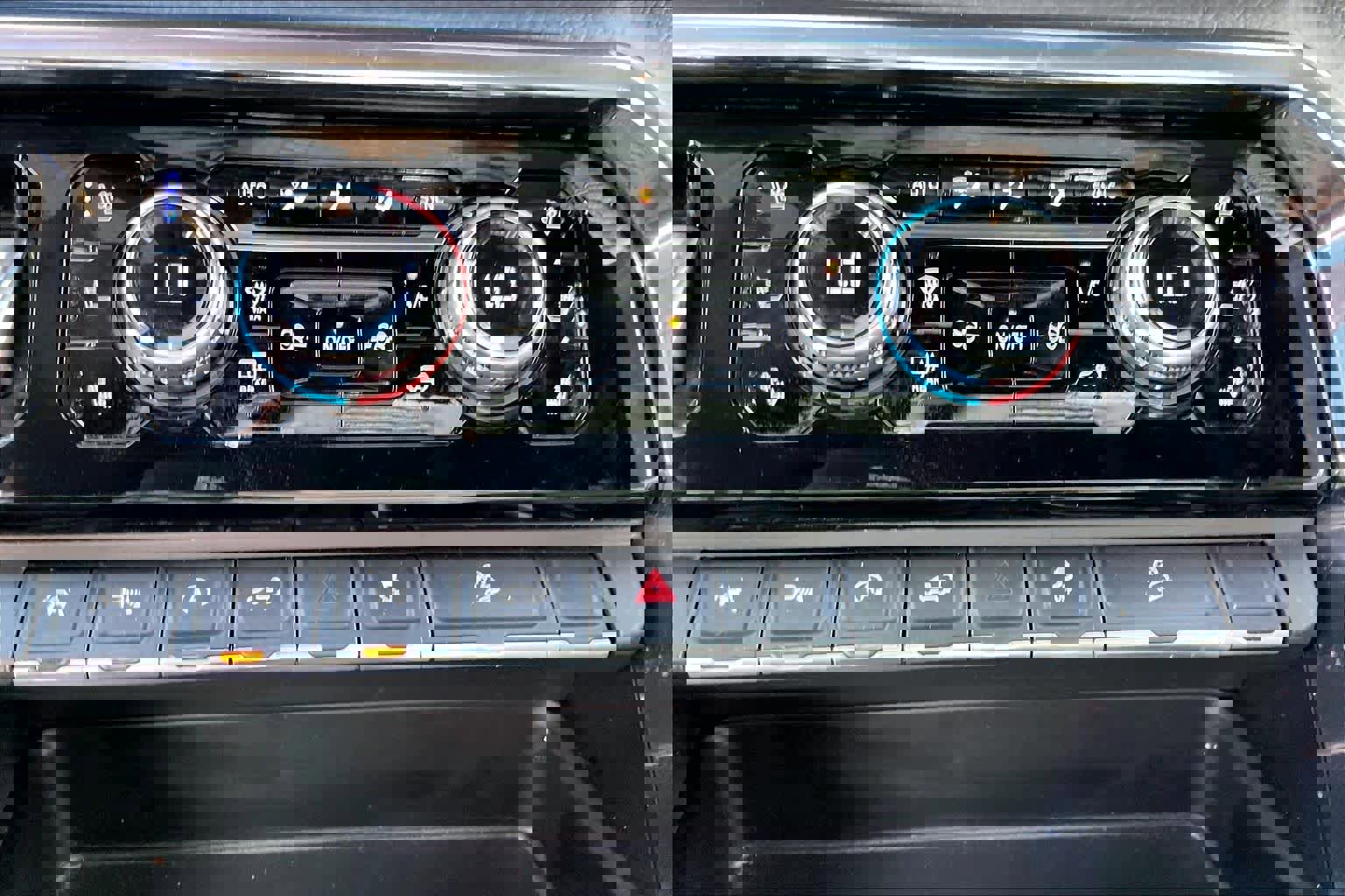 Certified 2025 GMC Sierra 1500 Denali w/ Denali Reserve Package image 33