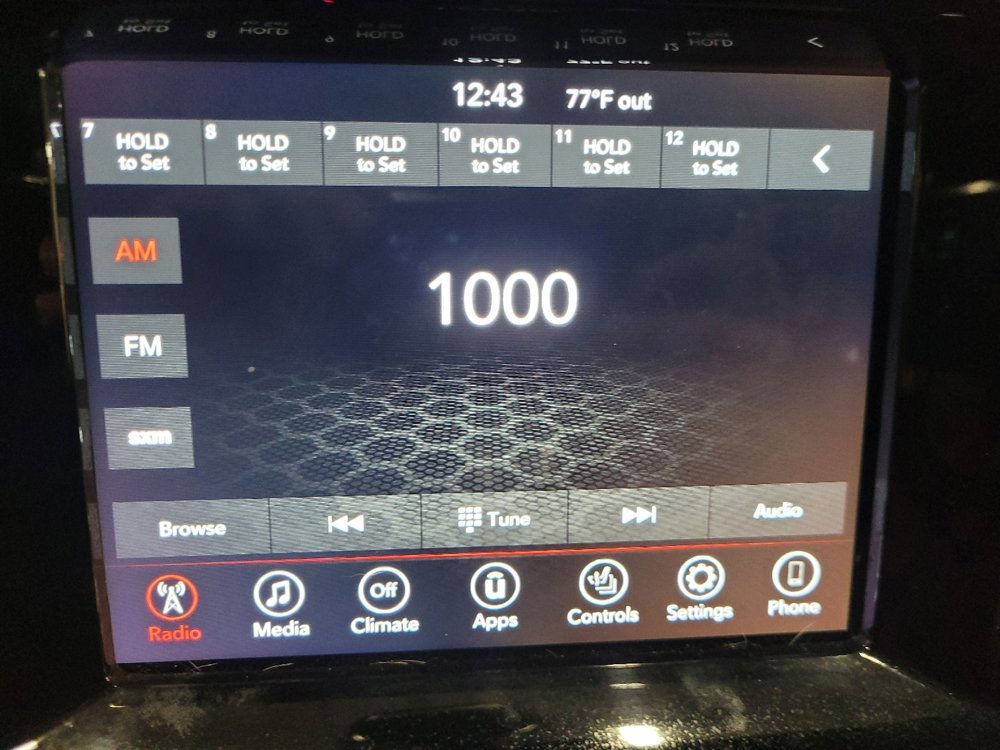 Used 2021 Dodge Durango SXT image 25