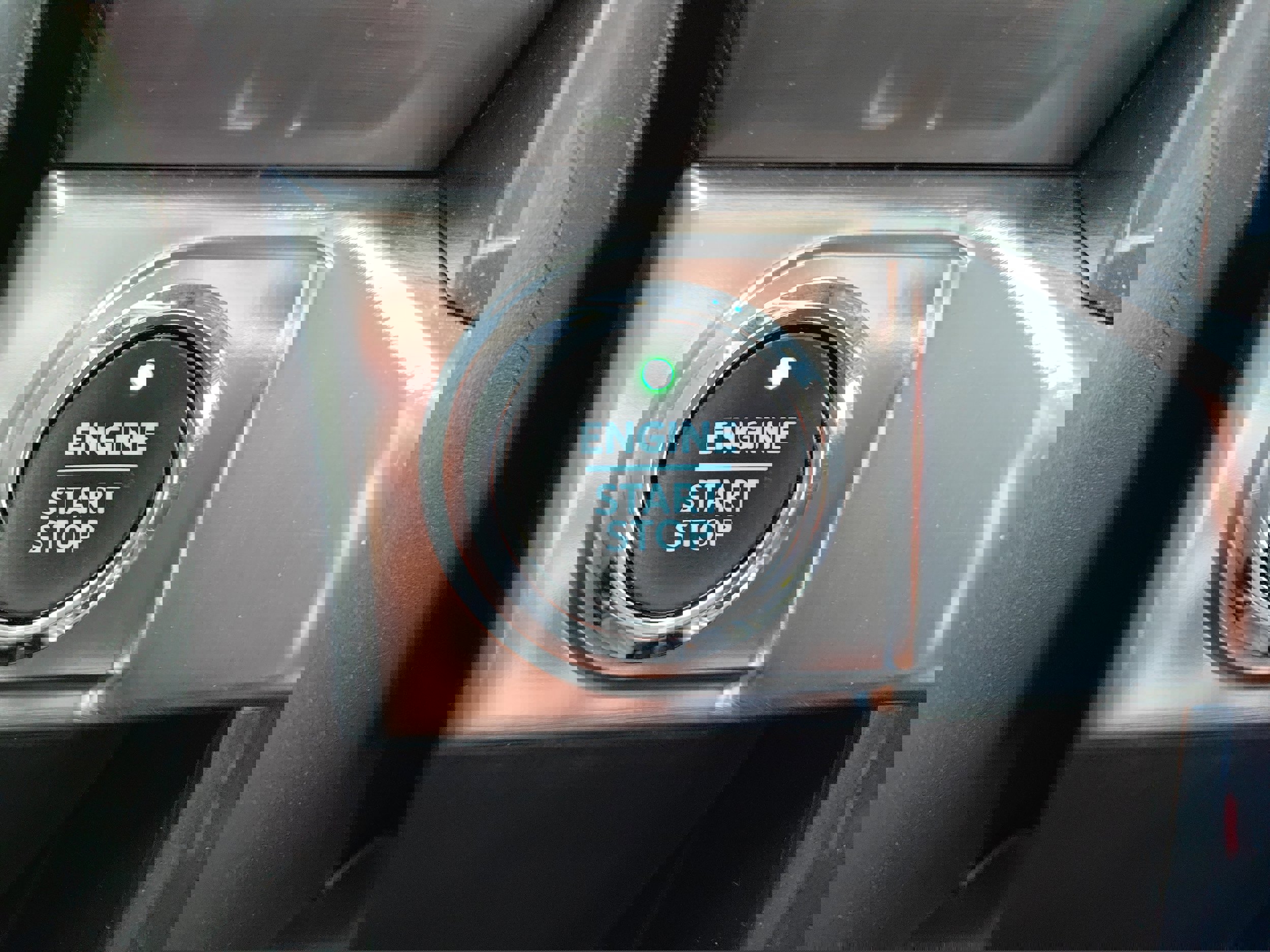 Used 2022 Ford F150 Lariat w/ Equipment Group 502A High image 9