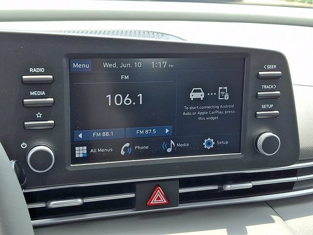 New 2026 Hyundai Elantra Sport FWD image 16