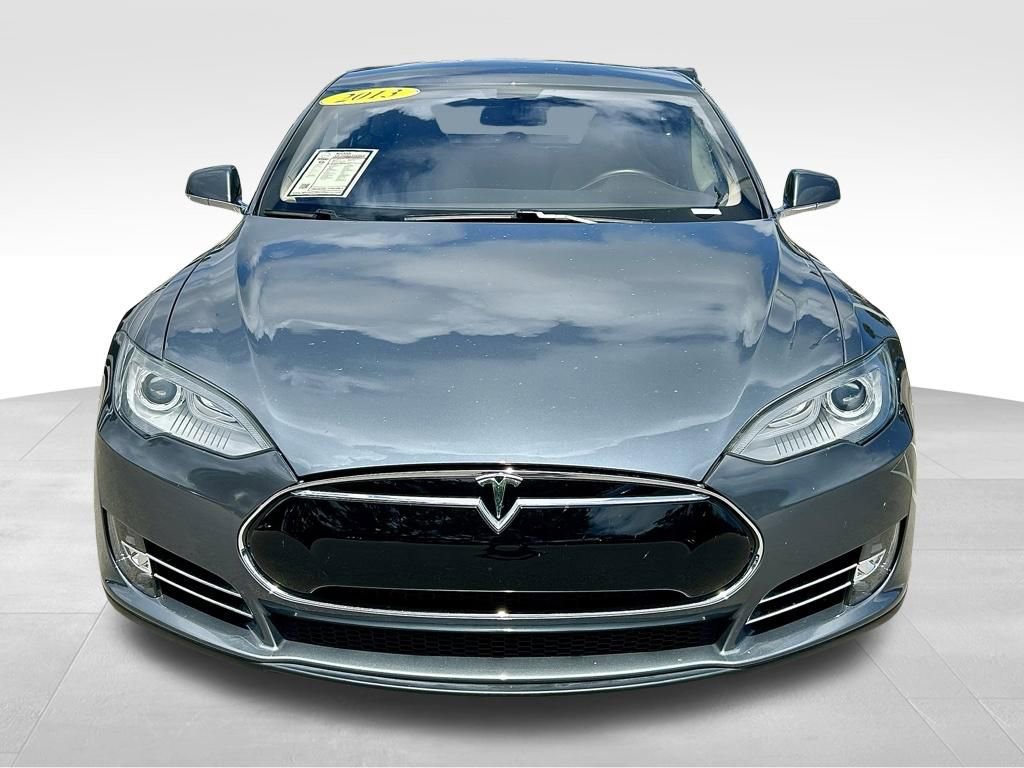 Used 2013 Tesla Model S Performance image 2