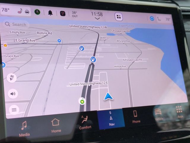 Certified 2022 Jeep Grand Cherokee Overland w/ Adv Protech Group III image 21