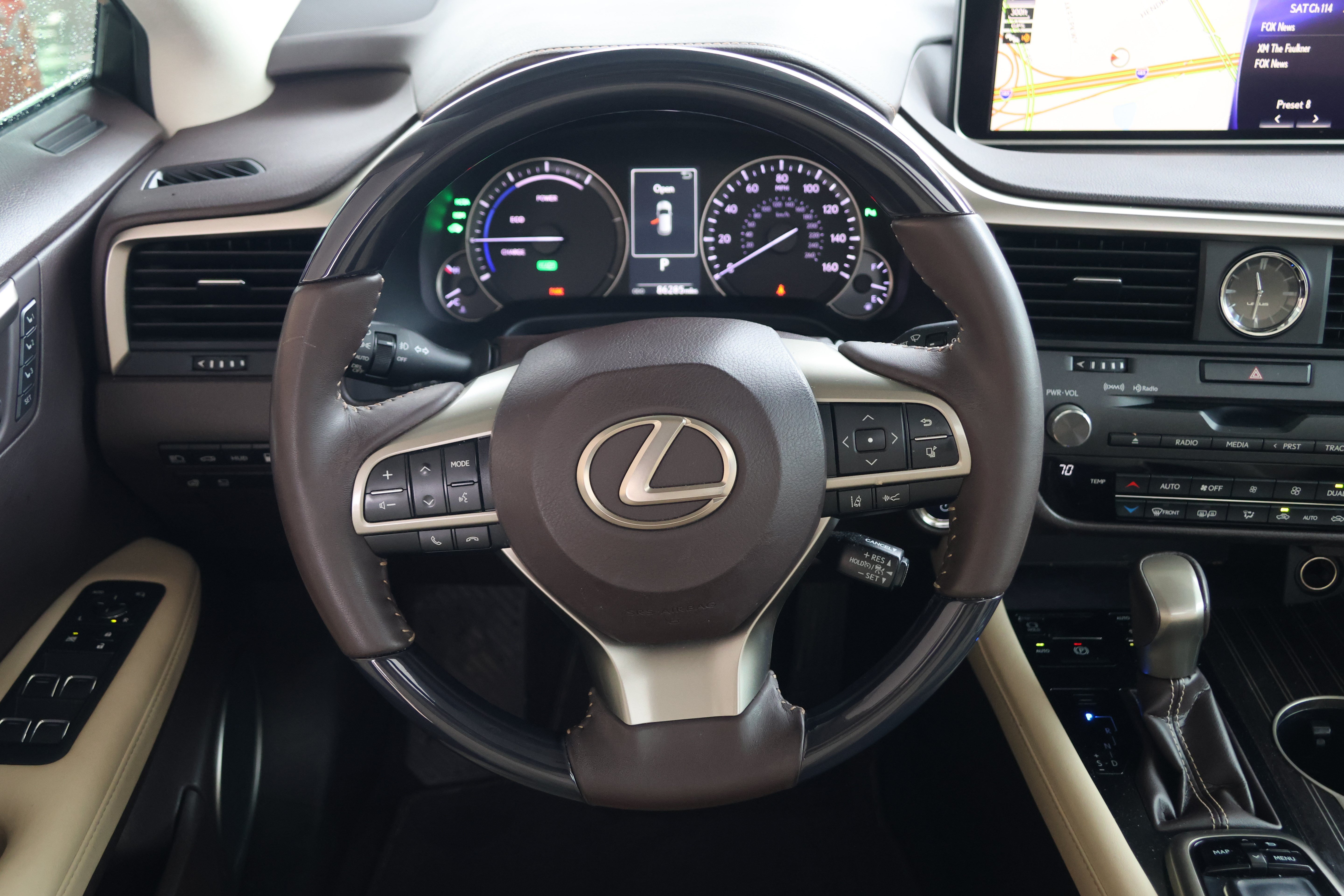 Used 2019 Lexus RX 450h AWD w/ Luxury Package image 17