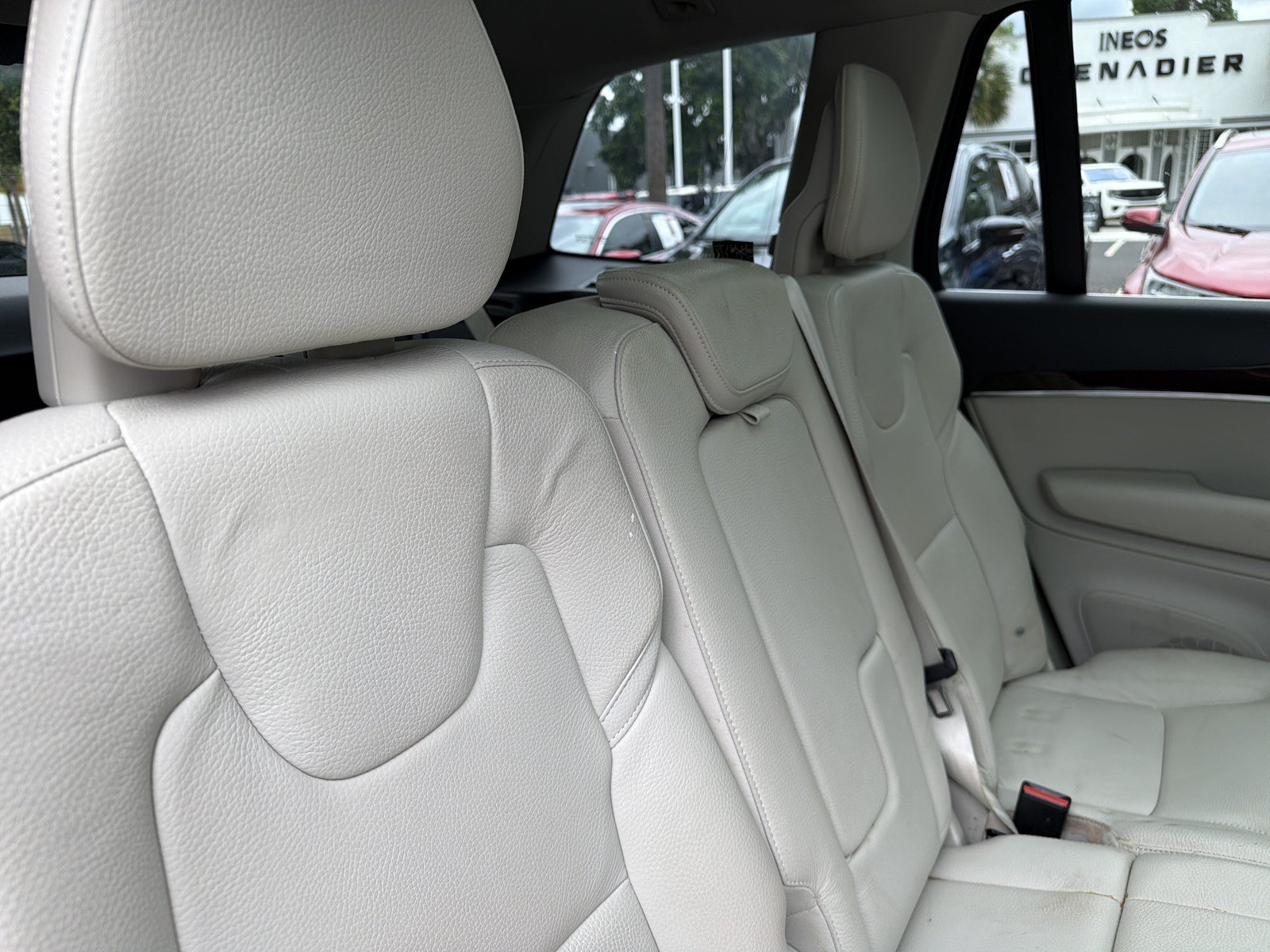 Used 2019 Volvo XC90 T6 Momentum w/ Protection Package AWD/4WD image 41