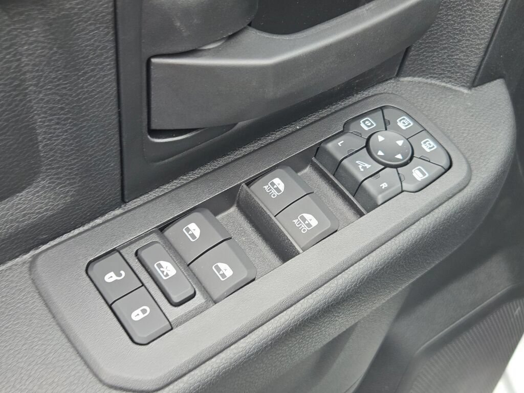 New 2026 RAM 2500 Tradesman AWD/4WD image 30