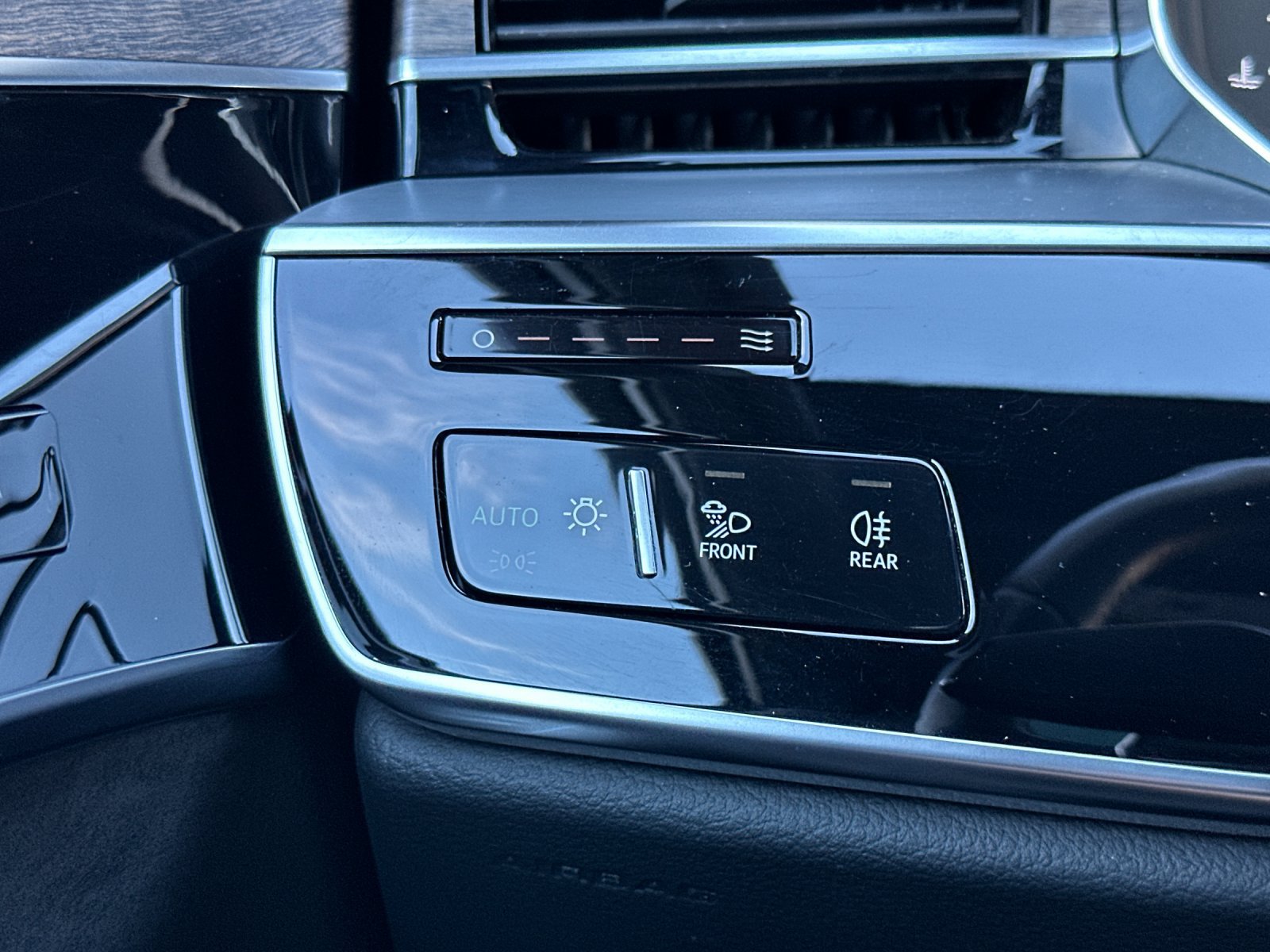 Used 2019 Audi A8 L 3.0T AWD/4WD image 31