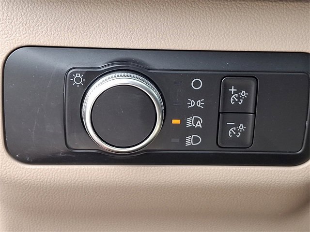 Used 2022 Ford Escape SE w/ Cold Weather Package image 28