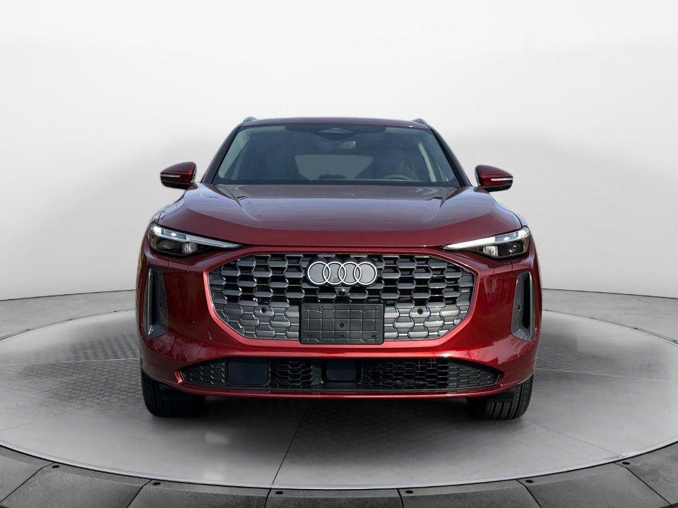 New 2025 Audi Q5 Premium Plus image 2