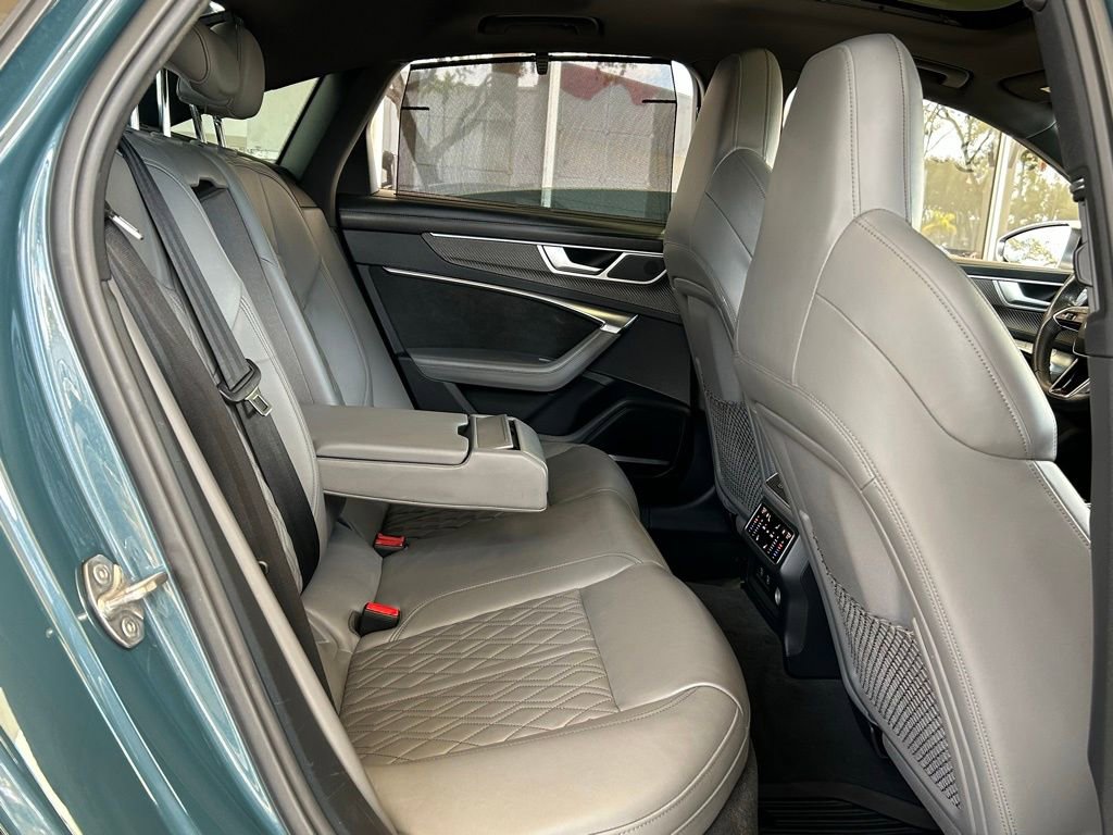 Used 2021 Audi S6 Prestige image 35