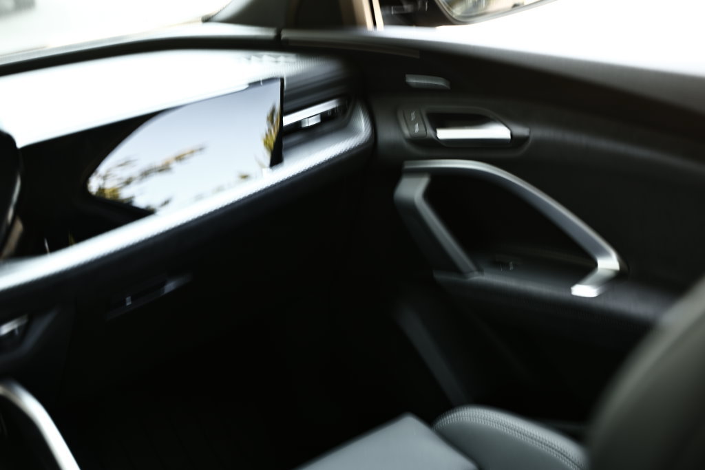 New 2026 Audi SQ5 Premium Plus AWD/4WD image 30