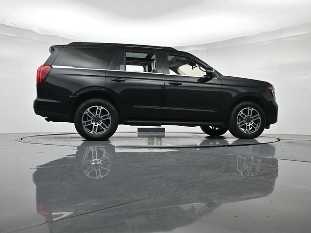 Certified 2025 Ford Expedition Active RWD image 38