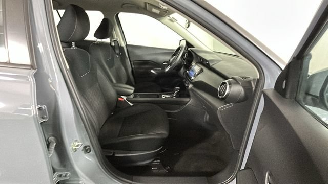 Used 2022 Nissan Kicks SV FWD image 31