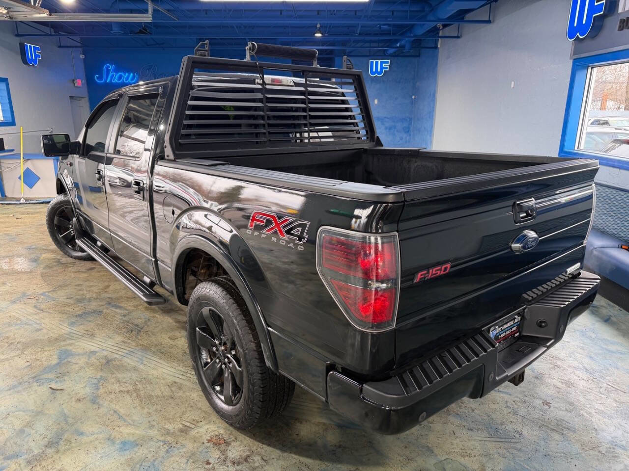 Used 2014 Ford F150 FX4 w/ Equipment Group 402A Luxury image 5