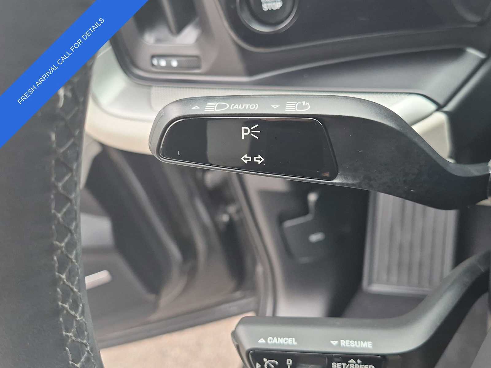 Used 2025 Porsche Cayenne Coupe AWD/4WD image 27