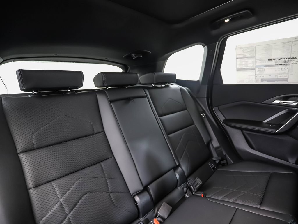 Used 2026 BMW X1 xDrive28i w/ M Sport Package AWD/4WD image 29