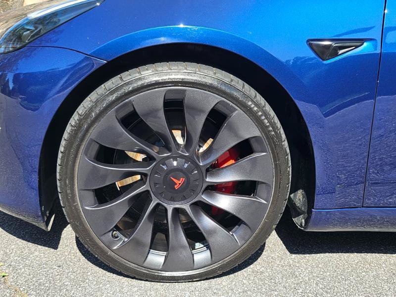 Used 2023 Tesla Model 3 Performance AWD/4WD image 17