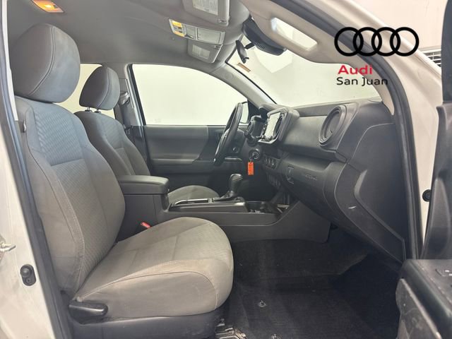 Used 2022 Toyota Tacoma SR w/ SR Convenience Package image 21