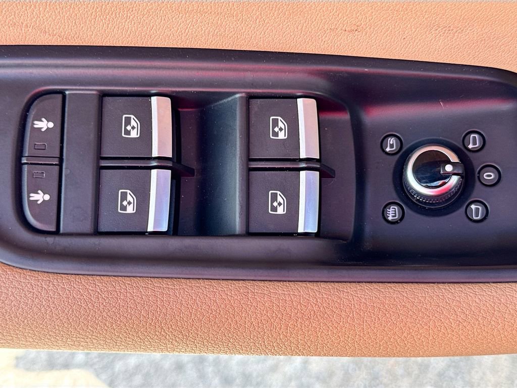 Used 2020 Audi Q7 3.0T Premium Plus w/ Premium Plus Package image 21