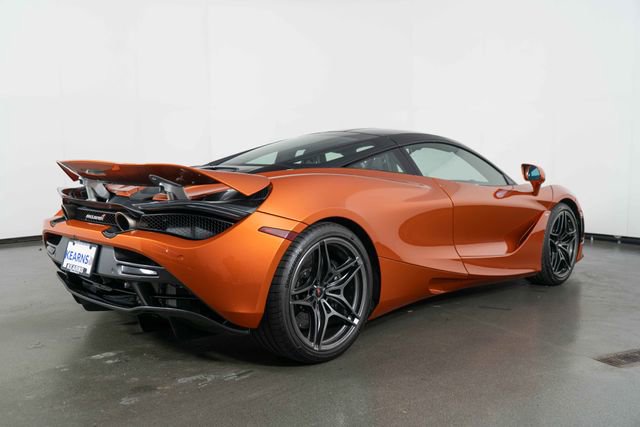 Used 2018 McLaren 720S RWD image 8