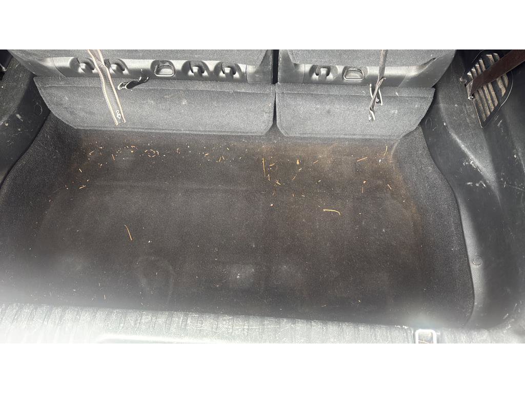 Used 2021 Chrysler Pacifica Touring-L w/ Premium & Safety Sphere Group FWD image 18