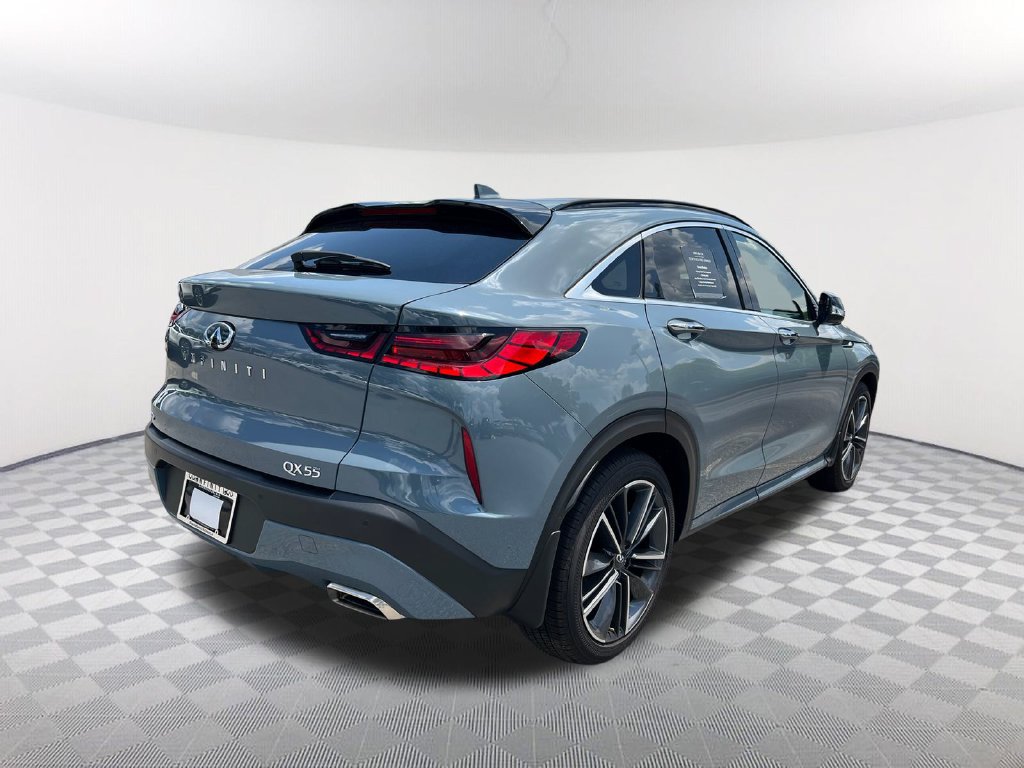 Certified 2025 INFINITI QX55 Essential AWD/4WD image 5