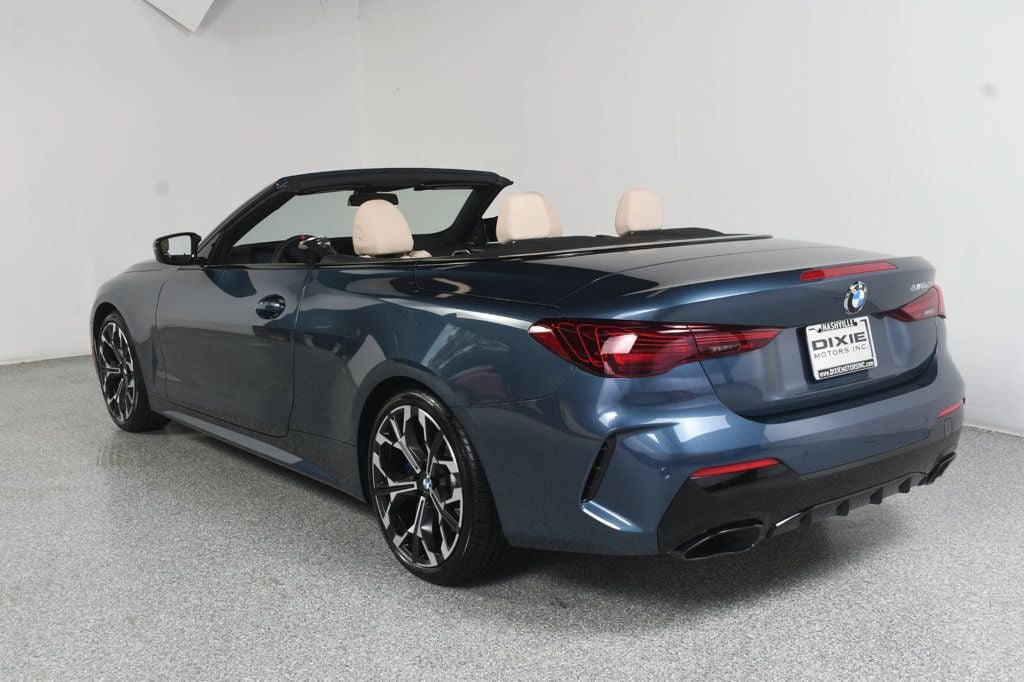 Used 2025 BMW M440i Convertible w/ Premium Package RWD image 18