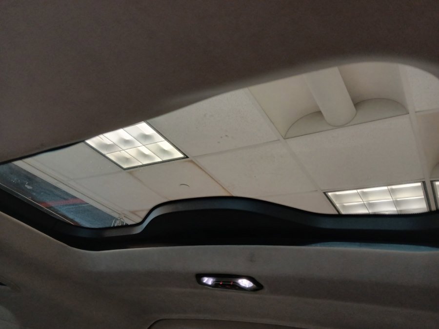 Used 2024 BMW X7 M60i w/ Executive Package image 46