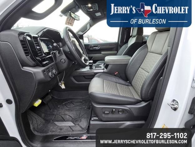 Used 2025 Chevrolet Silverado 1500 ZR2 w/ Technology Package image 14