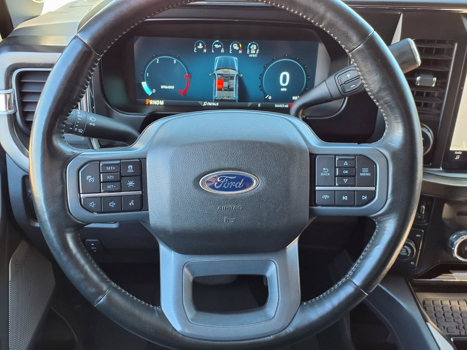 Used 2024 Ford F350 Lariat w/ Lariat Ultimate Package AWD/4WD image 18