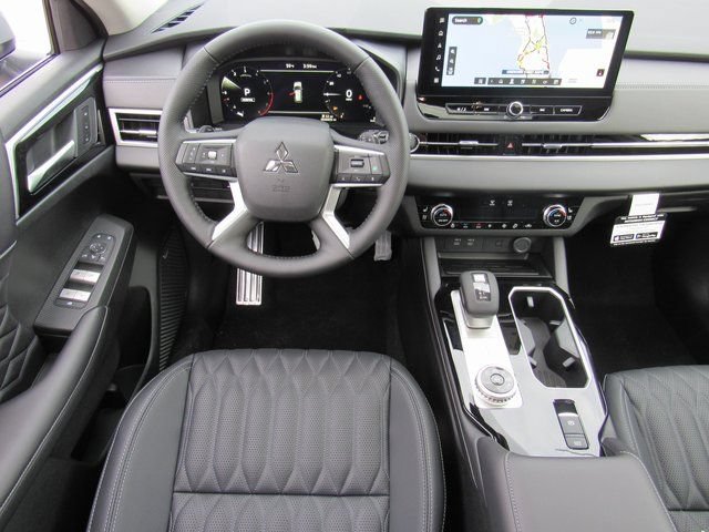 New 2026 Mitsubishi Outlander SEL FWD image 10