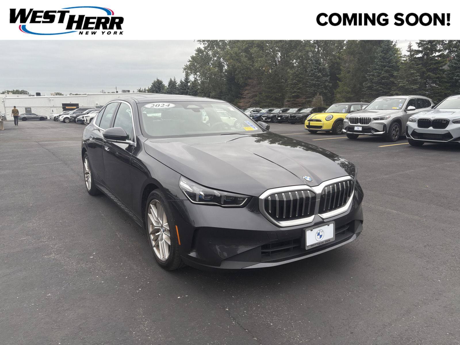 Used 2024 BMW 530i xDrive w/ Premium Package AWD/4WD image 1