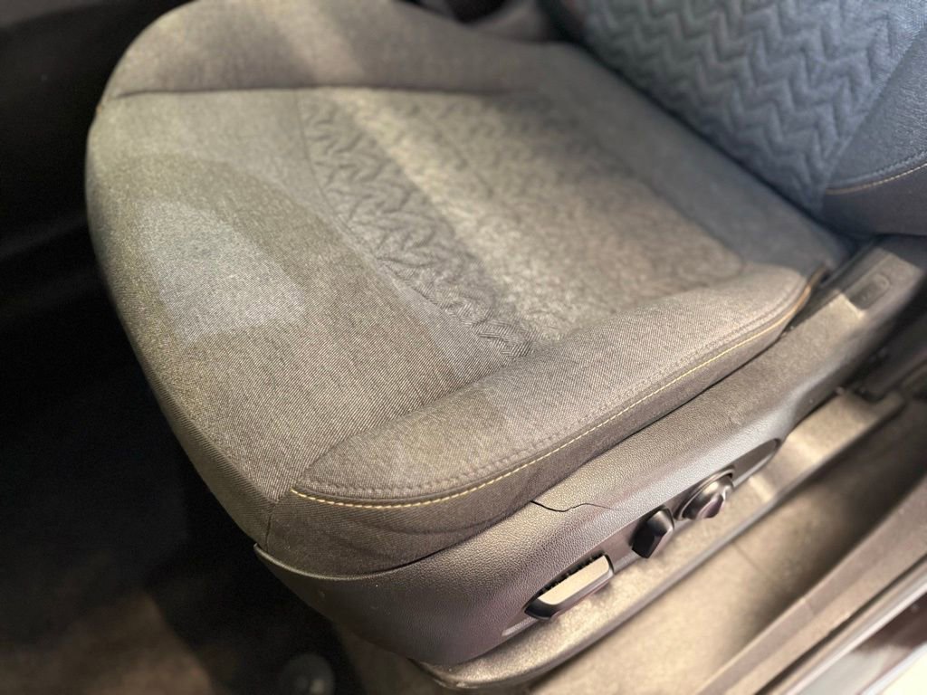 Used 2022 Chevrolet Equinox LT image 21