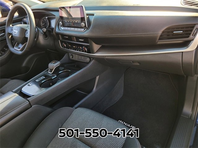 Used 2026 Nissan Rogue SV image 16