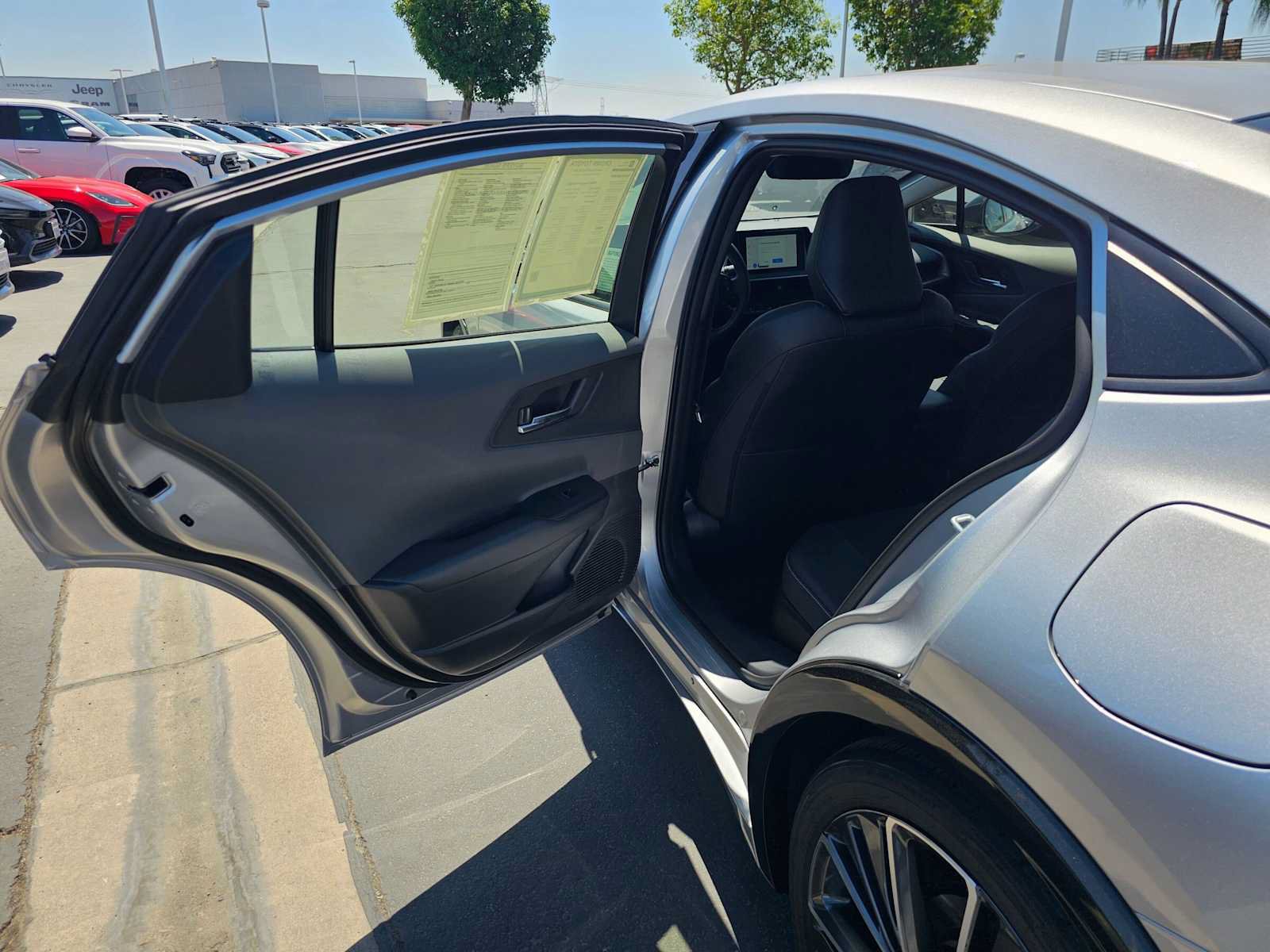 Certified 2026 Toyota Prius XLE FWD image 15