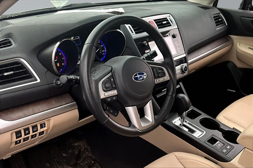 Used 2017 Subaru Outback 2.5i Limited AWD/4WD image 17