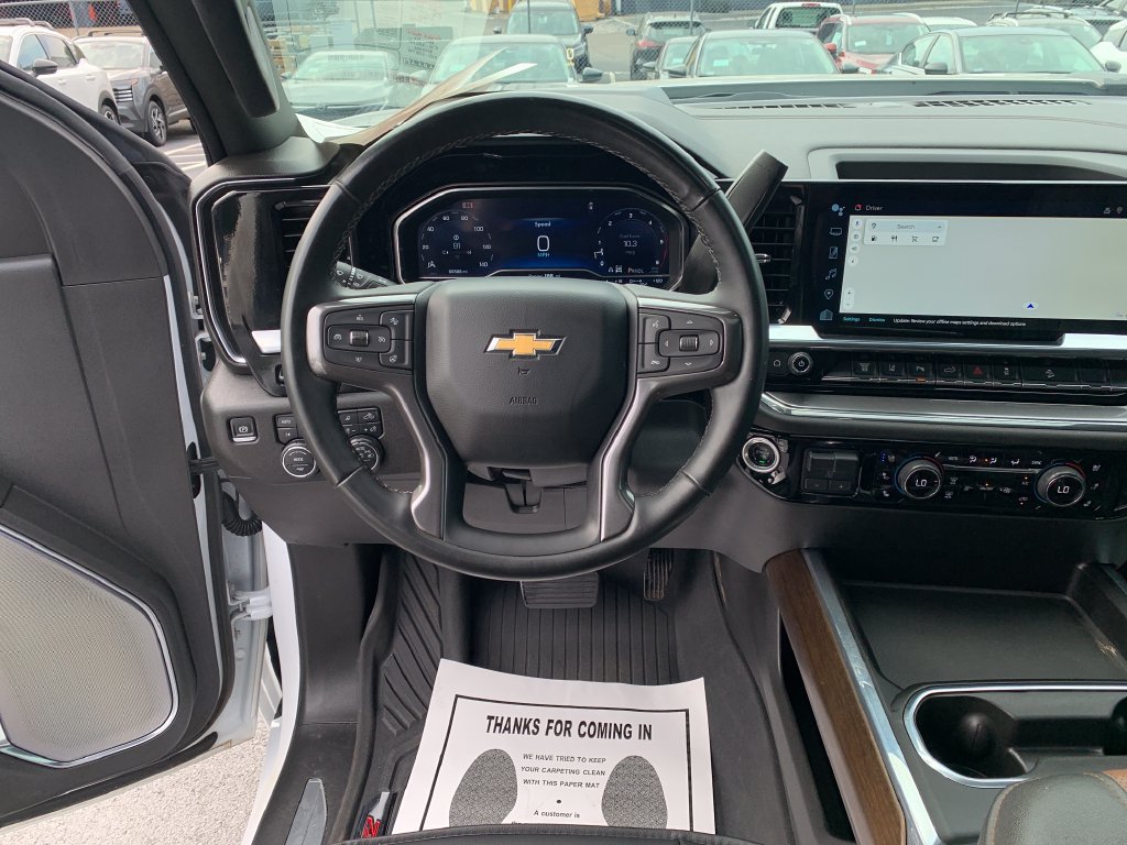 Used 2024 Chevrolet Silverado 2500 High Country w/ High Country Premium Package AWD/4WD image 21