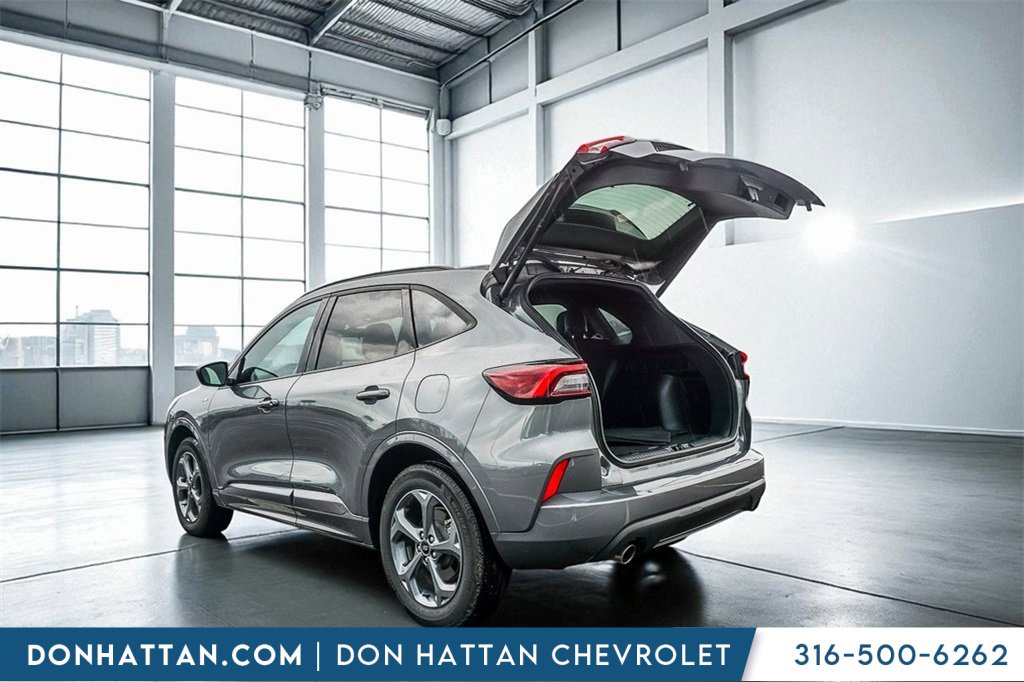 Used 2024 Ford Escape ST-Line image 31