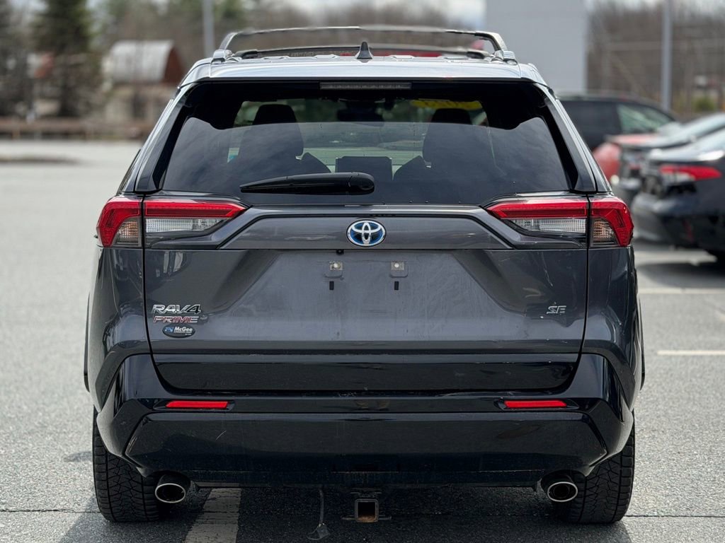 Used 2023 Toyota RAV4 SE w/ Weather & Moonroof Package AWD/4WD image 4