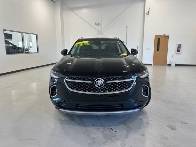 Used 2023 Buick Envision Avenir AWD/4WD image 3