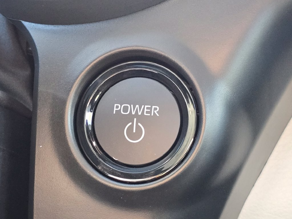 New 2026 Toyota Sienna XLE FWD image 31