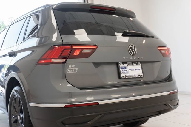 Used 2024 Volkswagen Tiguan SE FWD image 9