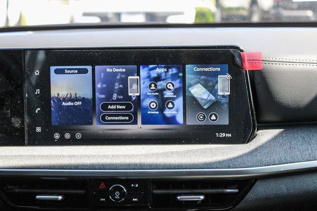 New 2026 Nissan Kicks SV image 15