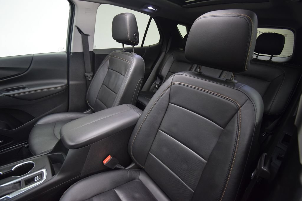 Used 2018 Chevrolet Equinox Premier AWD/4WD image 16