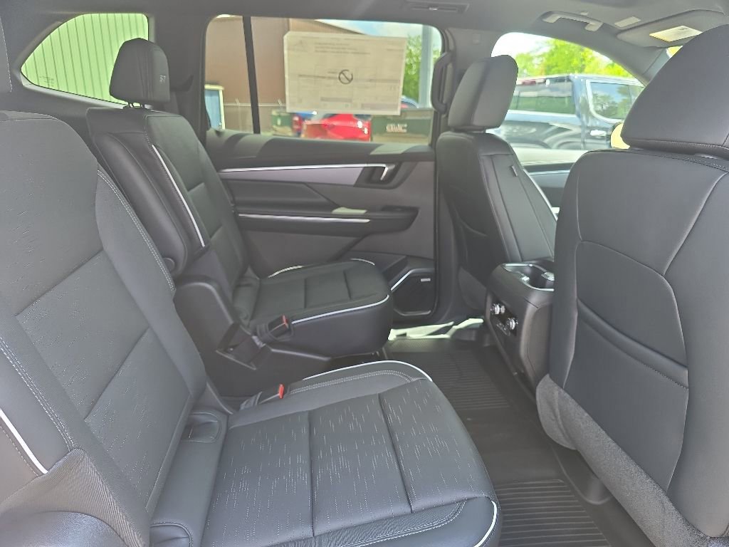 New 2026 Buick Enclave Sport Touring AWD/4WD image 12