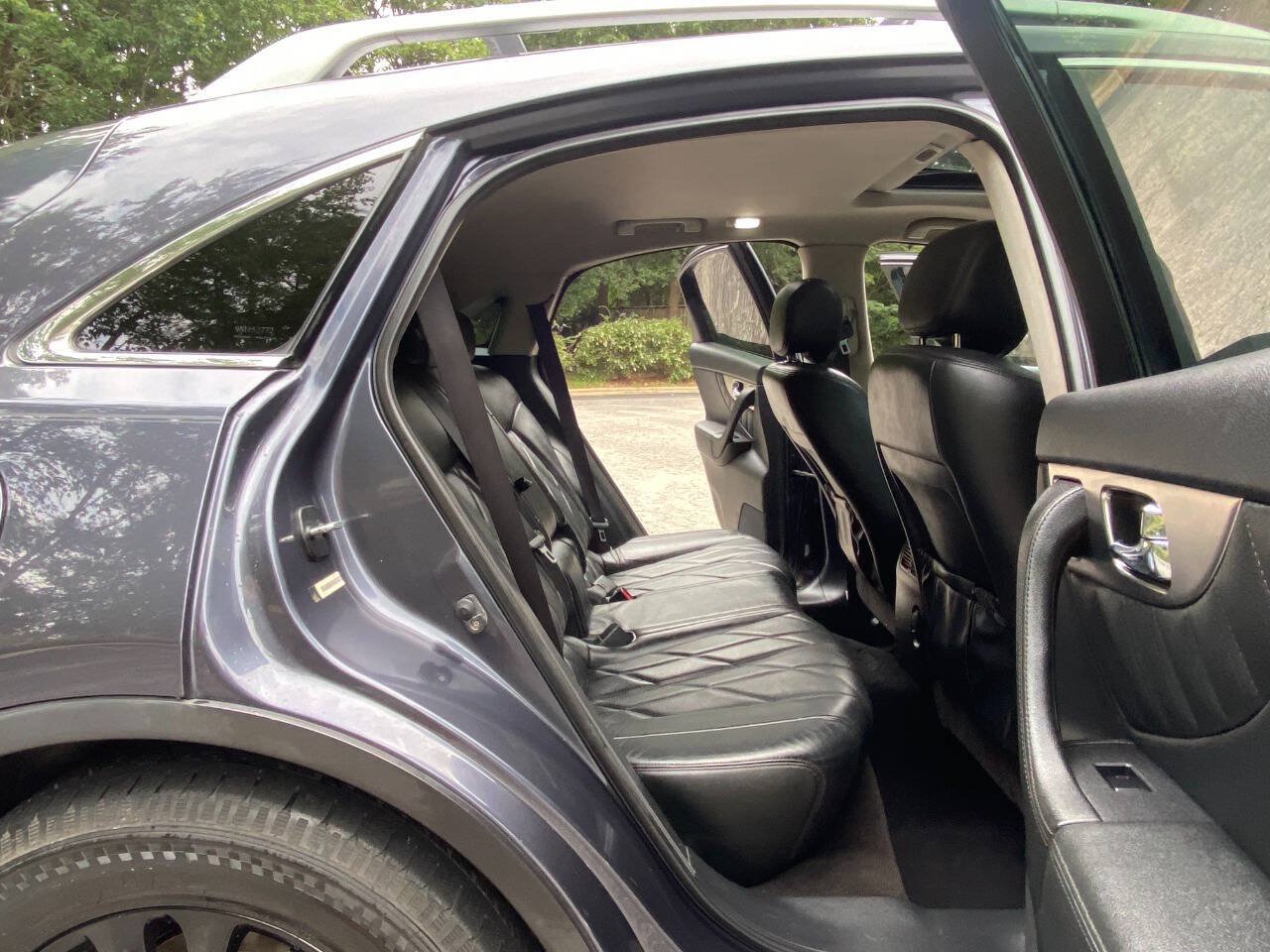 Used 2009 INFINITI FX35 AWD w/ Navigation Pkg image 51