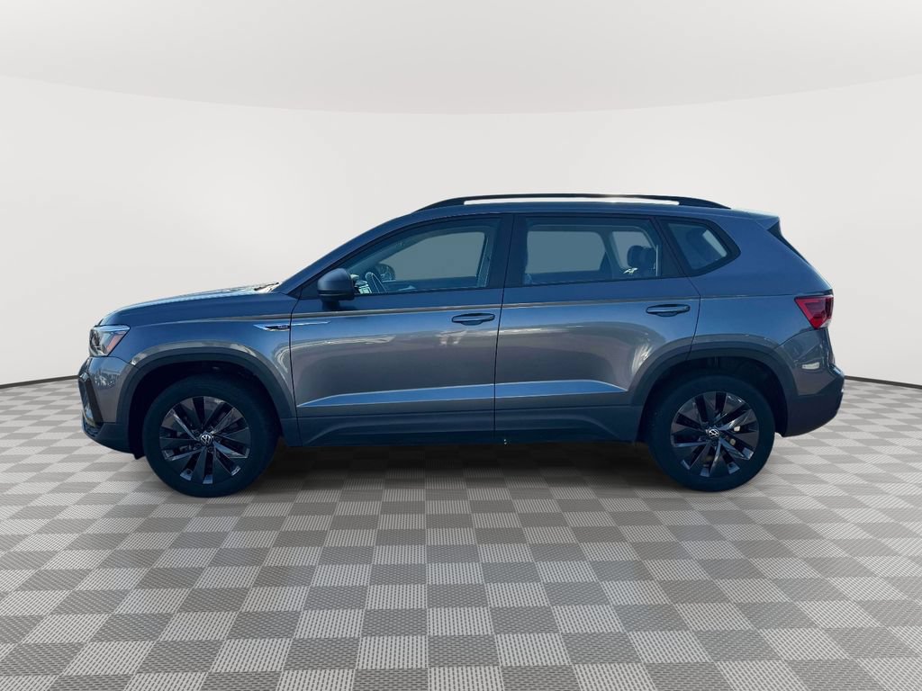Used 2023 Volkswagen Taos S FWD image 4