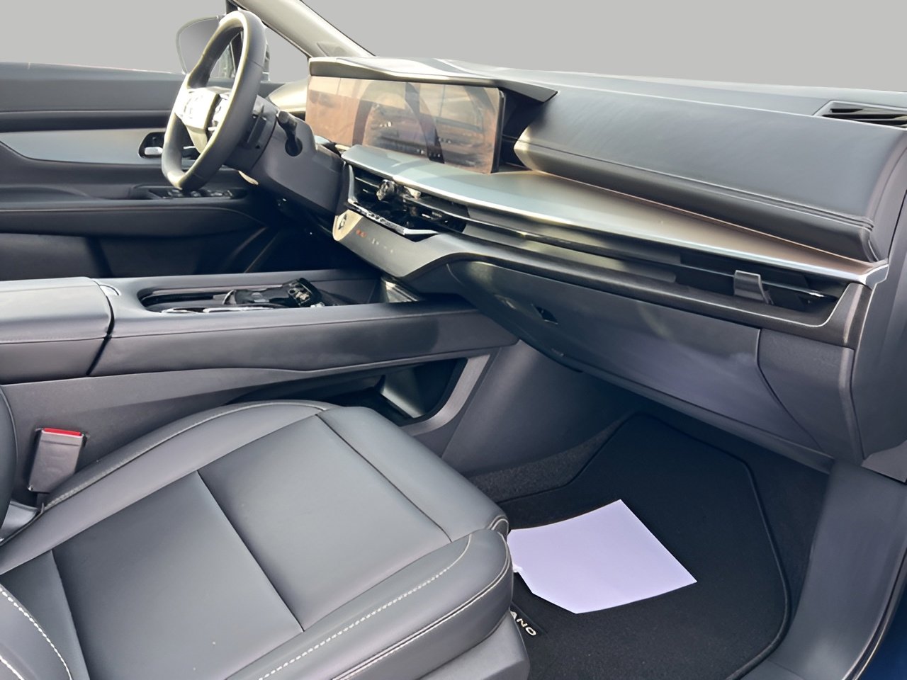 Used 2025 Nissan Murano SL image 35